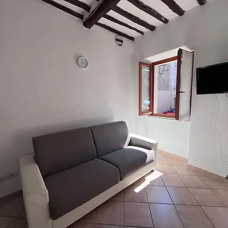 Casa Elmi Apartment