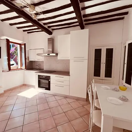 Casa Elmi * Rio nell'Elba